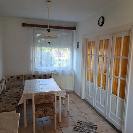 Boglarka Vendeghaz * 데브레첸