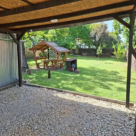Boglarka Vendeghaz